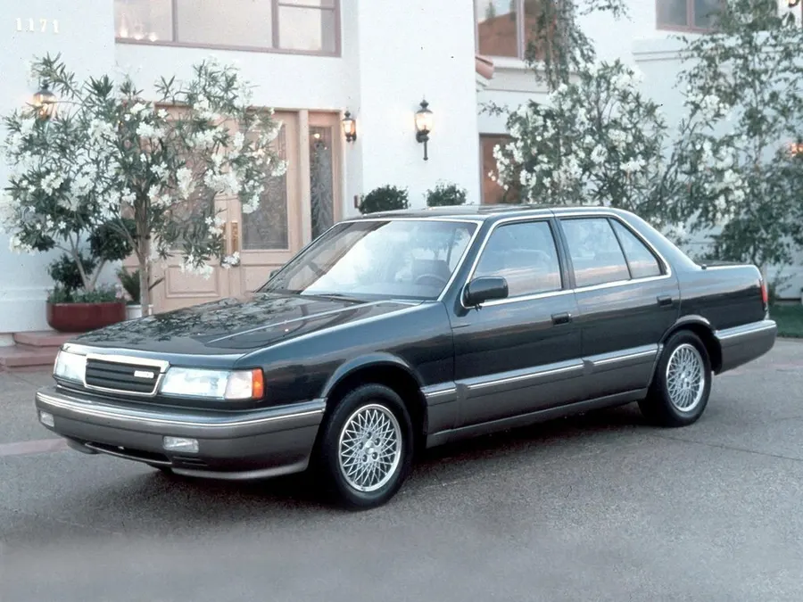 Mazda Luce — фото модели