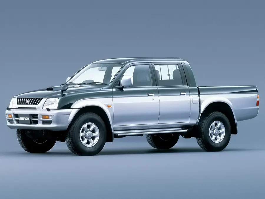 Mitsubishi Strada — фото модели