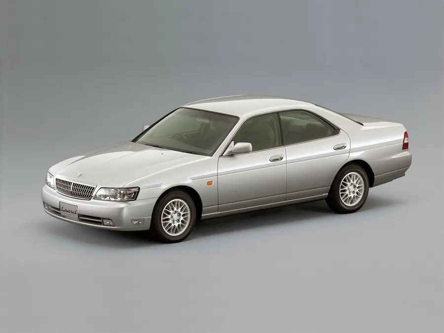 Nissan Laurel — фото модели