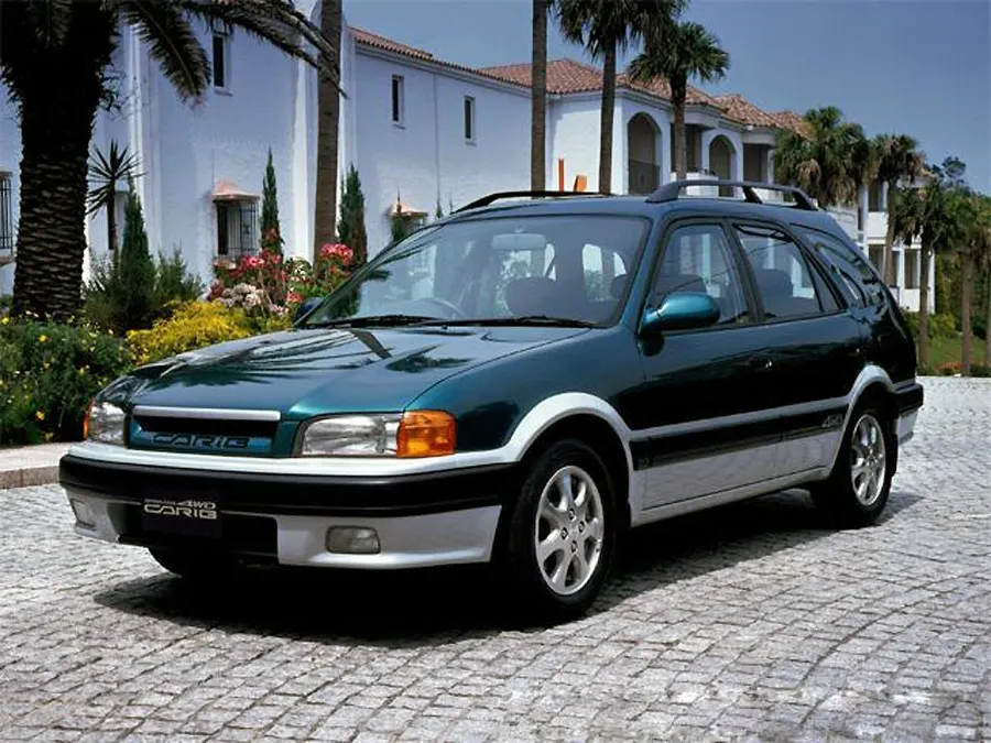 Toyota Sprinter Carib — фото модели
