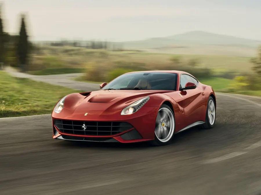 Ferrari F12 — фото модели