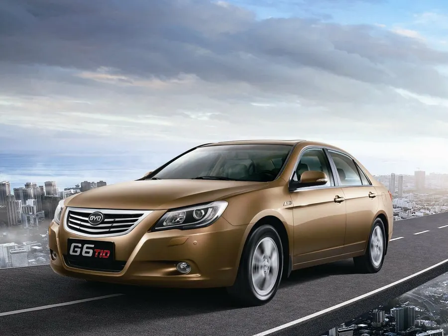 BYD G6 — фото модели