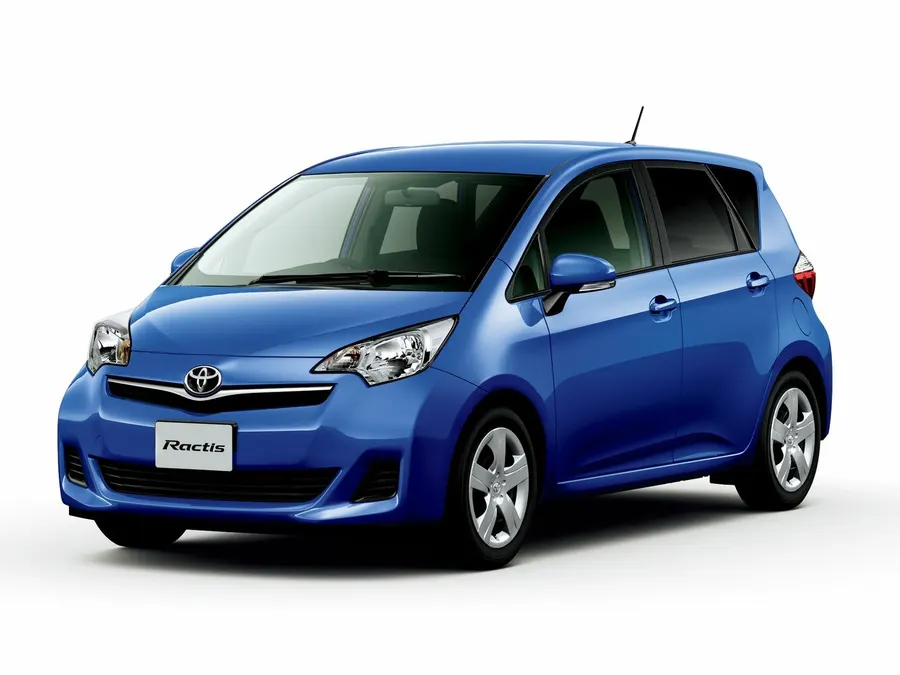 Toyota Ractis — фото модели